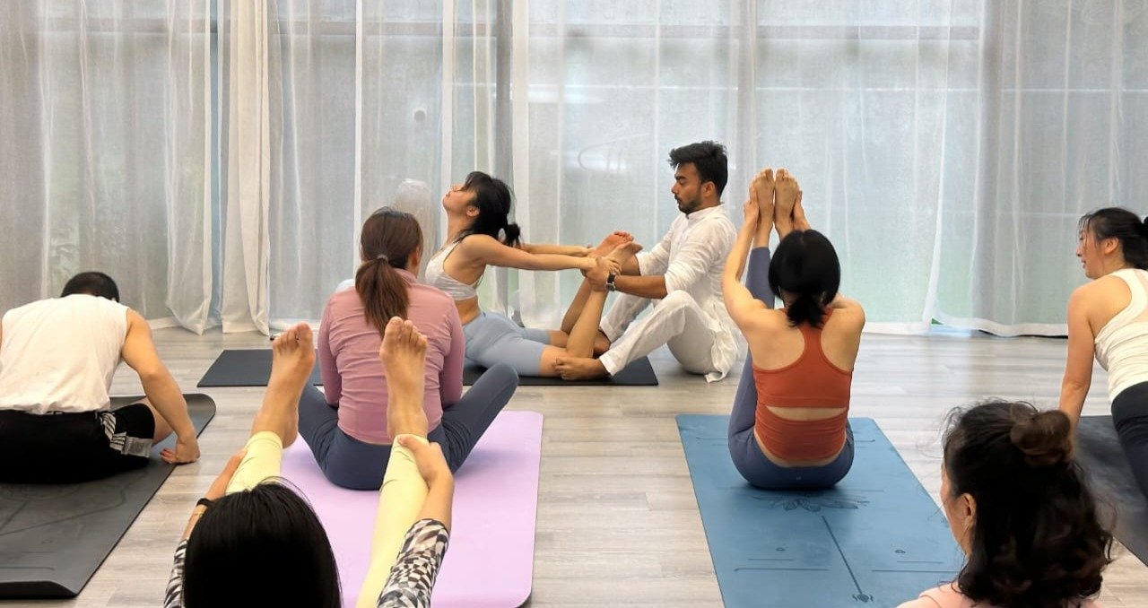 The Benefits of Working in China for Indian Yogis